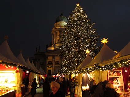 Weihnachtsmarkt-gendarmenmarkt-berlin-3