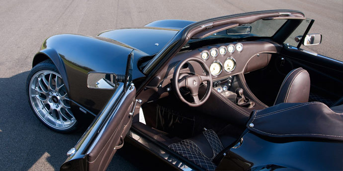 wiesmann-roadster-mf3-interieur