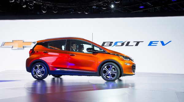 Der 2017 Chevy Bolt EV gilt schon jetzt als Favorit im E-Wagensegment